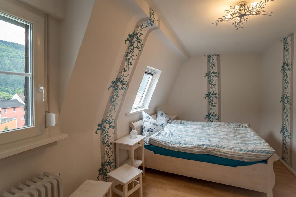 Fewo-Tt Traben-Trarbach Zimmer foto